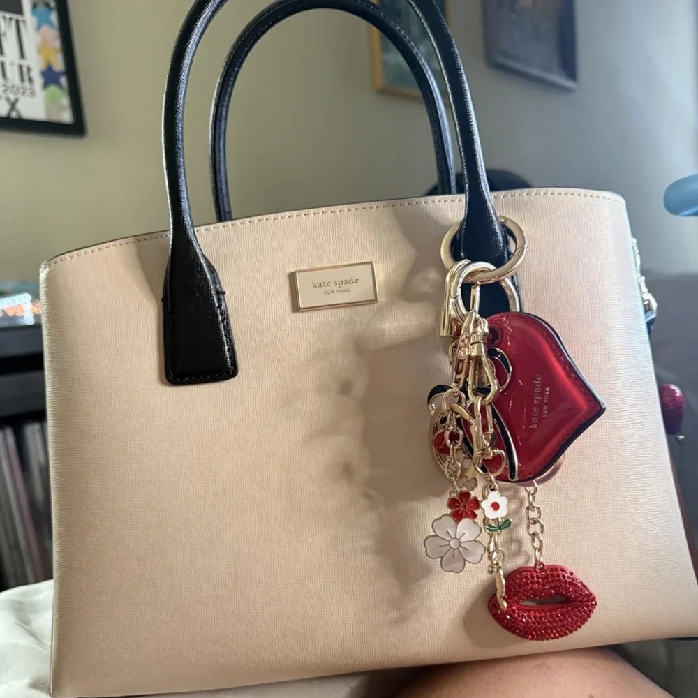 Kate Spade Red Heart Keychain, AirTag Charm - New